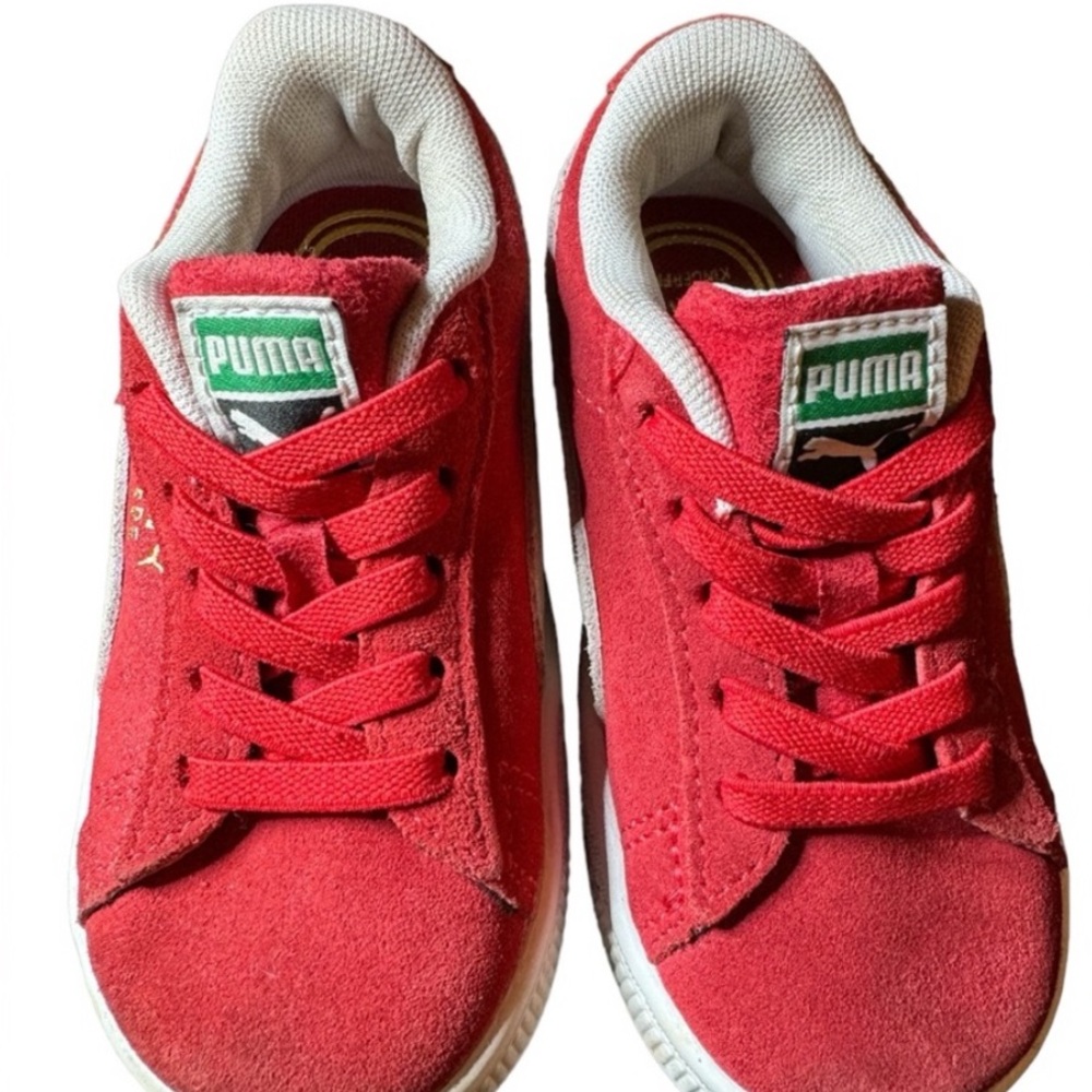 Kids Puma suede unisex sneakers size 7c